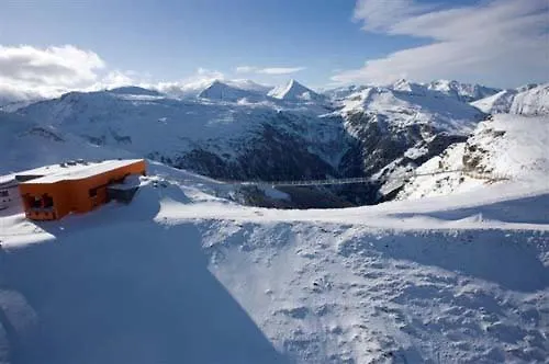 Haas فندق باد جاستاين